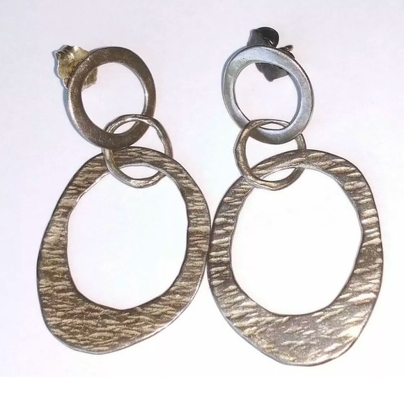 Silpada Vintage Sterling Silver Oxidized Textured Interlocking Circles Earrings - Picture 8 of 9